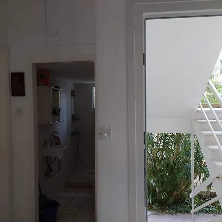 Wonderful And Cozy 50m From The Sea * 네오이 에피바타이