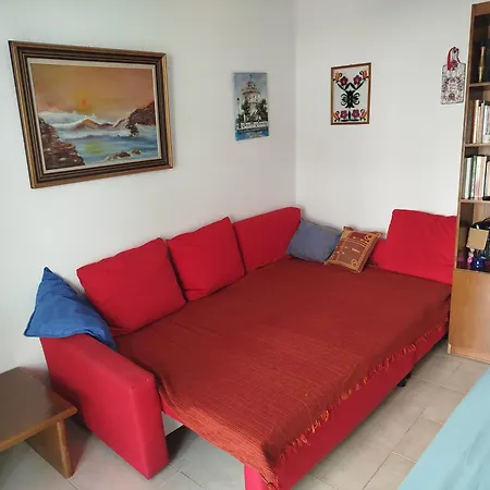 Wonderful And Cozy 50m From The Sea Neo Epivates