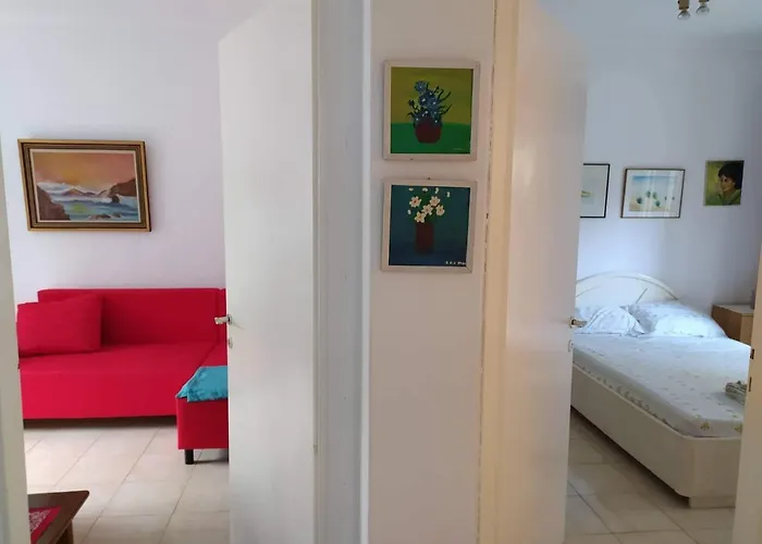 Wonderful And Cozy 50m From The Sea Apartament Néoi Epivátai