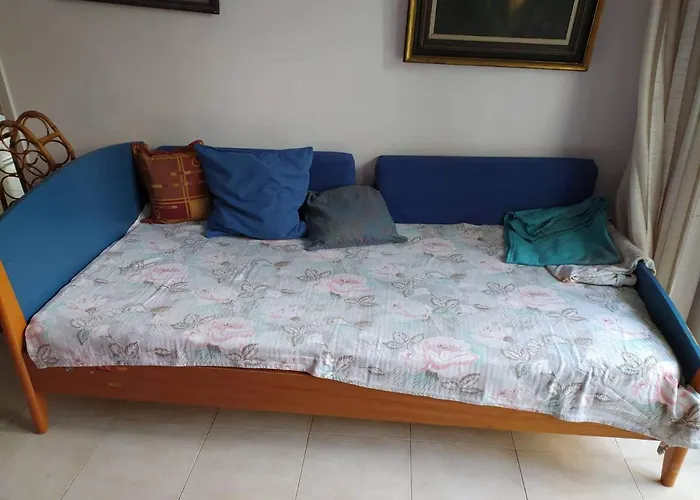 Apartament Wonderful And Cozy 50m From The Sea
