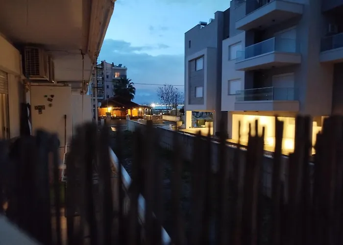 Wonderful And Cozy 50m From The Sea *