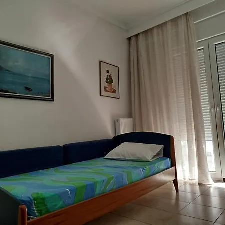 Wonderful And Cozy 50m From The Sea Apartment Néoi Epivátai