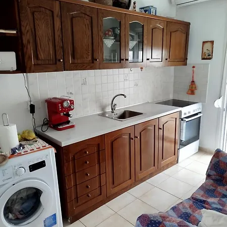 Wonderful And Cozy 50m From The Sea Neoi Epivatai